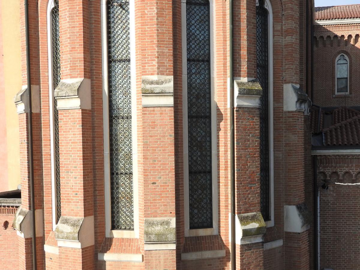 Centrale